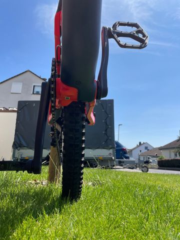 Używany YT Industries JEFFSY 27 CF Comp 2019 2019 Mountainbike — zdjęcie 19 z 19