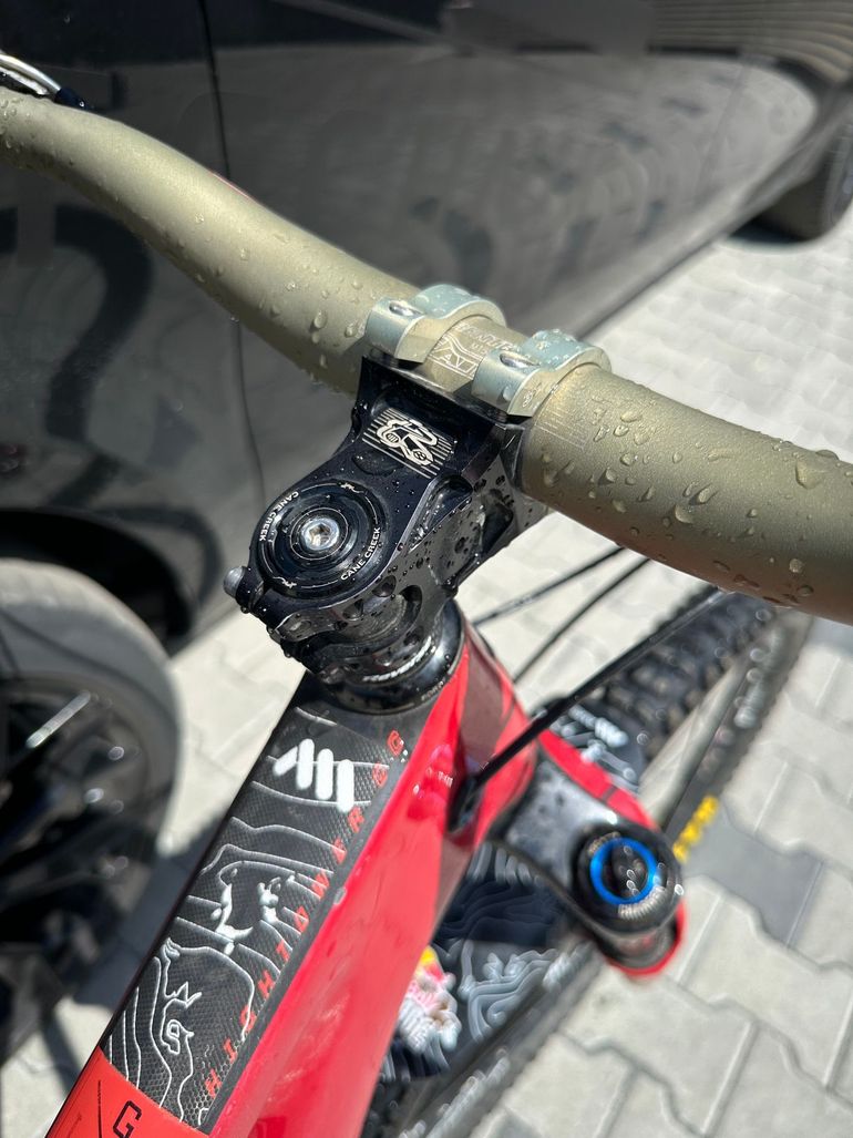 Used Santa Cruz Hightower SRAM X1 2018 Mountainbike, Red, 27.5 (650B) — image 7 of 8