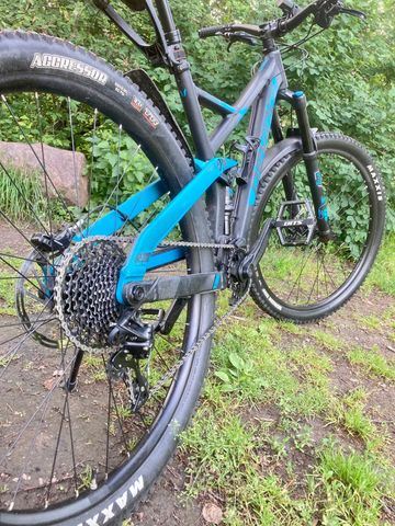 Używany Devinci Django Carbon 29 NX 2017 2017 Mountainbike — zdjęcie 5 z 5