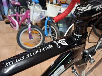 Used Lapierre XELIUS SL 600 FDJ 2017 Road & Gravel — image 5 of 11