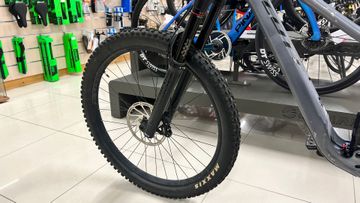 Used Scott Ransom 930 2023 2023 Mountainbike, Light Gray, 29 — image 3 of 7
