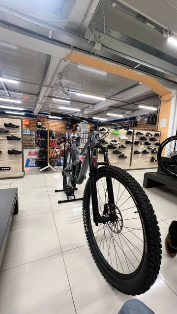 Used Scott Ransom 930 2023 2023 Mountainbike, Light Gray, 29 — image 2 of 7