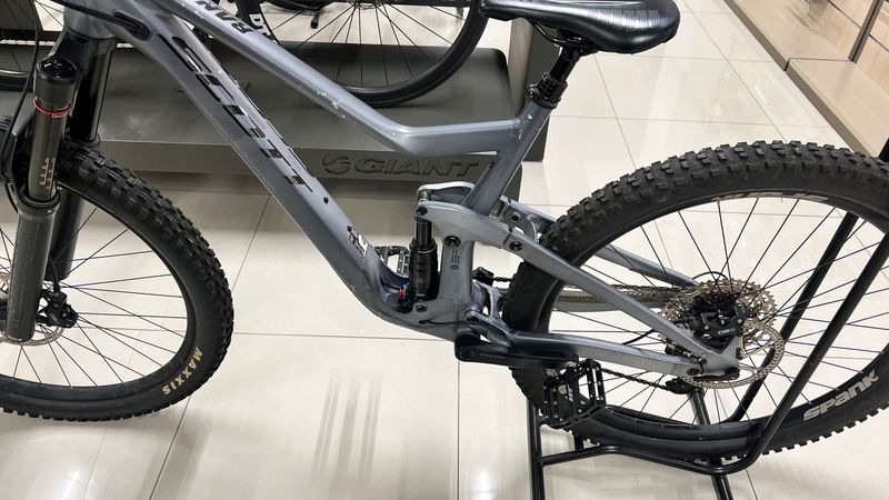 Used Scott Ransom 930 2023 2023 Mountainbike, Light Gray, 29 — image 4 of 7