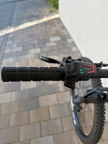 Gebrauchtes Ghost E-ASX 130 Universal 2023 2023 Mountainbike, Schwarz, 29, 27.5 — Bild 2 von 16