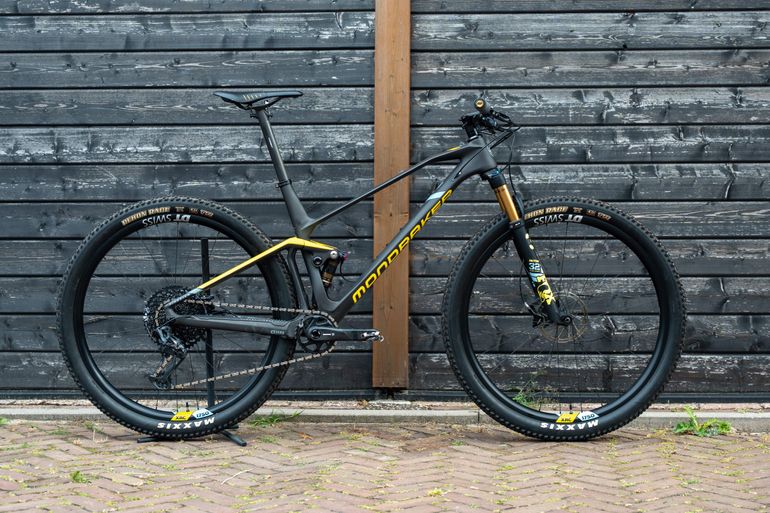 Bike Mondraker Podium Carbon R 2021 Mondraker F-Podium Carbon R - Main Image