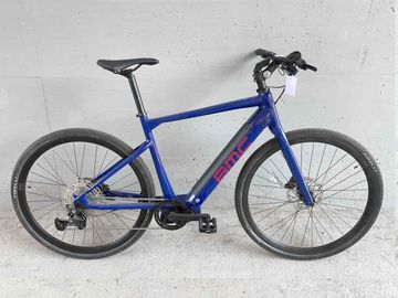 BMC Alpenchallenge AMP AL ONE 2023 Road & Gravel usato
