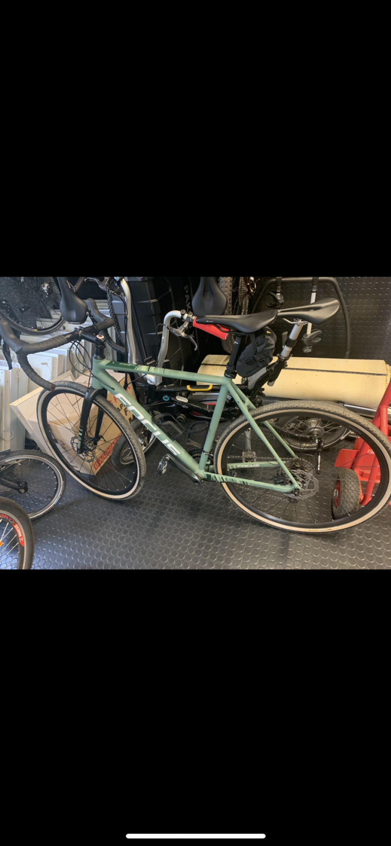 Used Focus MARES 6.8 2020 Road & Gravel, shop.filter.color.008000 — image 3 of 4