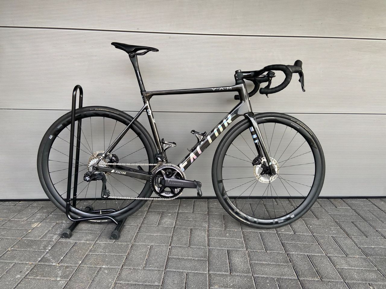 Factor O2 VAM Shimano Ultegra Di2 8170 2023