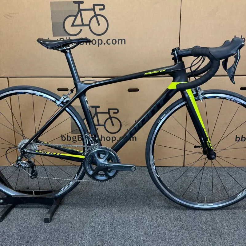 Used Giant Tcr Shimano Ultegra 2017 Road & Gravel