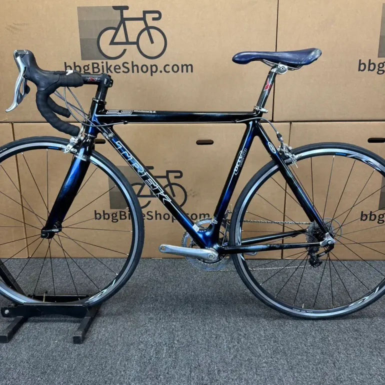 Used Trek Trek Madone SL 5.9 2006 54cm 2006 Road & Gravel, Black — image 2 of 6