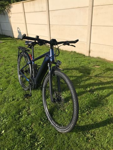 Used Giant Explore E+2 2022 Mountainbike, Blue — image 3 of 4