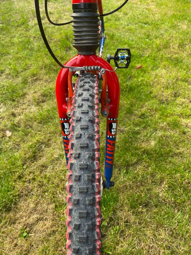 Used Cannondale Cad3 F800 USA Limited Edition 1998 Mountainbike, Red — image 8 of 19