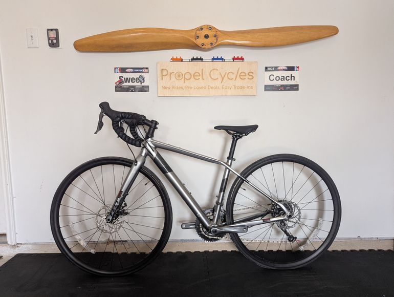 Used Felt VR 60 2022 2022 Road & Gravel, Light Gray — image 2 of 8