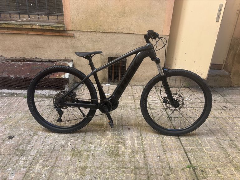Trek Powerfly 4 Gen 4 2023 2023 Mountainbike d'occasion — image 1 sur 3