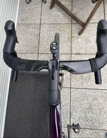 Used Specialized S-Works Tarmac SL7 - SRAM Red eTap AXS 2023 2023 Road & Gravel — image 6 of 9