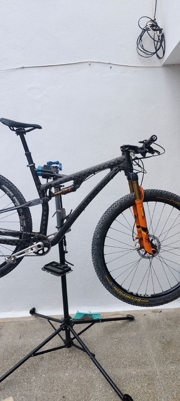 Gebrauchtes FRM Anakin 2019 2019 Mountainbike, Schwarz, 29 — Bild 2 von 6