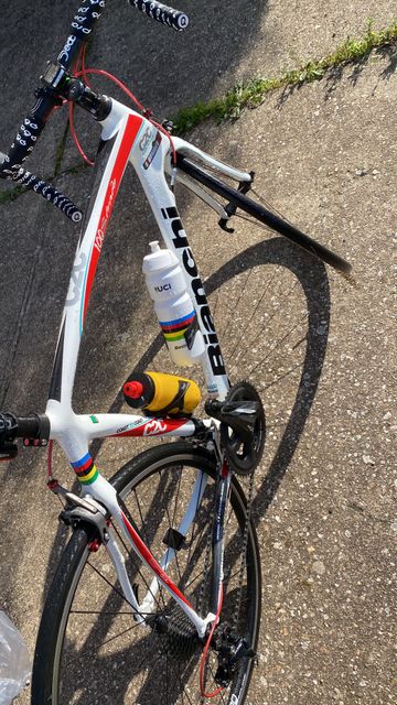 Bianchi Intenso Shimano 105 2009 Road & Gravel usato, Bianco — immagine 1 di 4