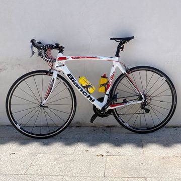 Bianchi Intenso Shimano 105 2009 Road & Gravel usato, Bianco — immagine 4 di 4