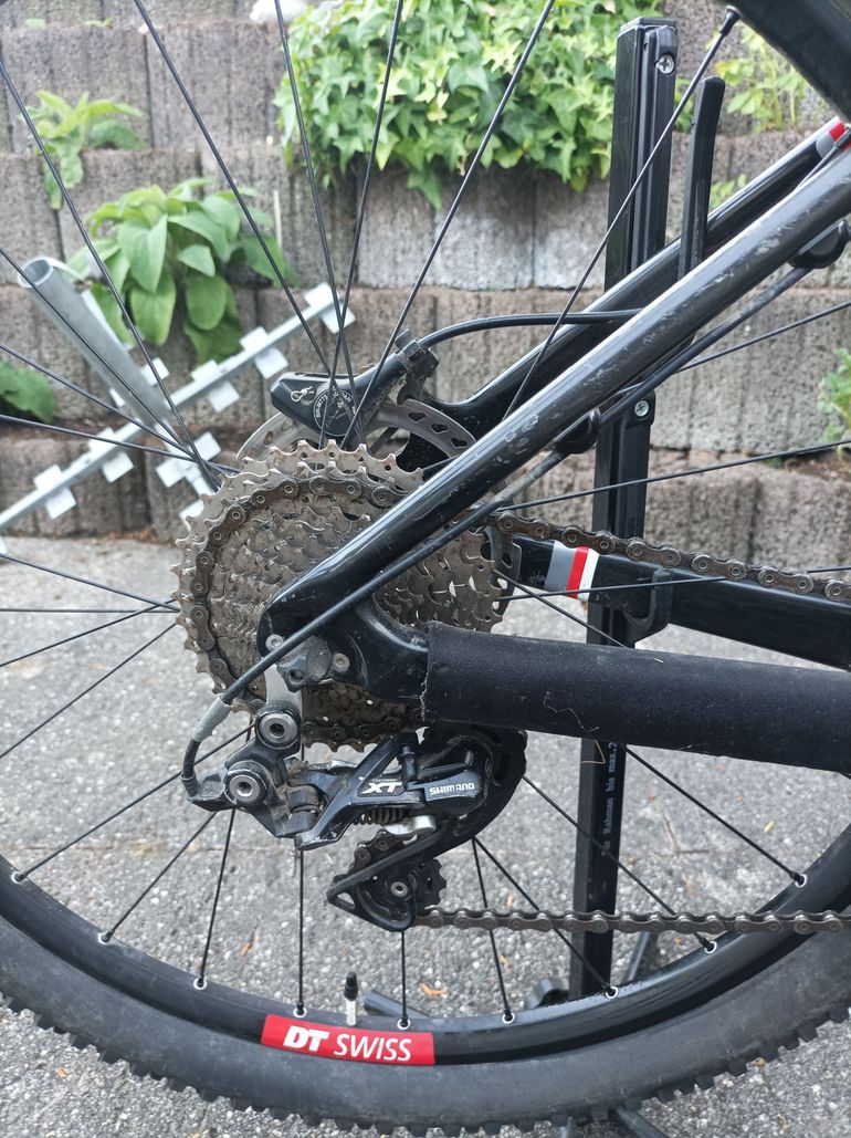 Used BULLS Black Adder 2 2013 Mountainbike, Red, 26 — image 8 of 11