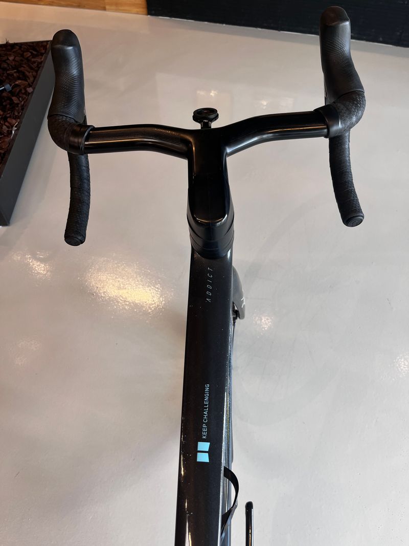 Gebrauchtes Scott Addict RC Ultimate 2023 2023 Road & Gravel, Schwarz — Bild 6 von 6