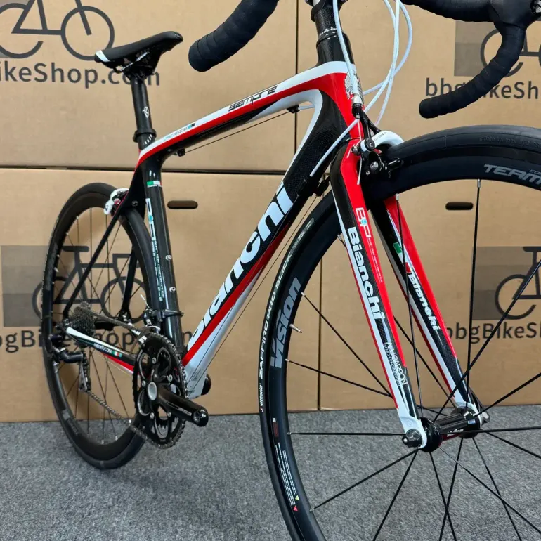 Used Bianchi Sempre Pro 105 2014 2014 Road & Gravel, Red — image 3 of 6