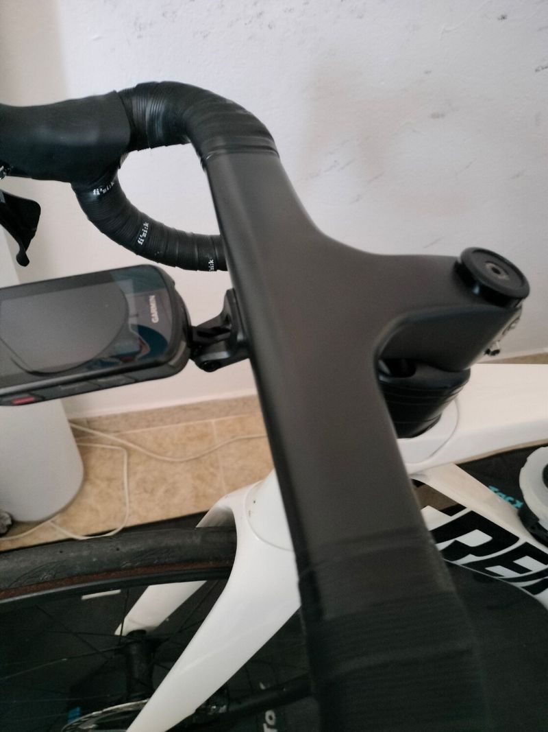 Trek Madone Shimano Ultegra 2022 Road & Gravel usato, Bianco — immagine 6 di 7