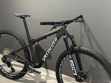 Specialized EPIC WC EXPERT 2025 Mountainbike d'occasion — image 5 sur 5