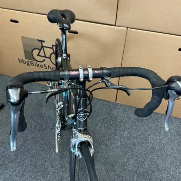 Used Trek Madone 5.0 2007 2007 Road & Gravel, Black — image 4 of 6