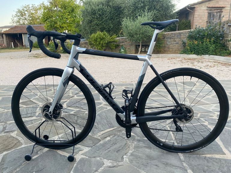 Colnago C64 Shimano Dura Ace Di2 2022