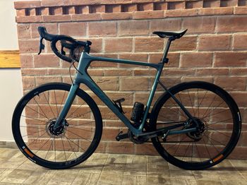 ジャイアント DEFY 6000 A guide to Giant's aluminium Defy range |