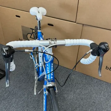 Used Trek Madone 4.5 WSD 2010 2010 Road & Gravel, Blue — image 4 of 6