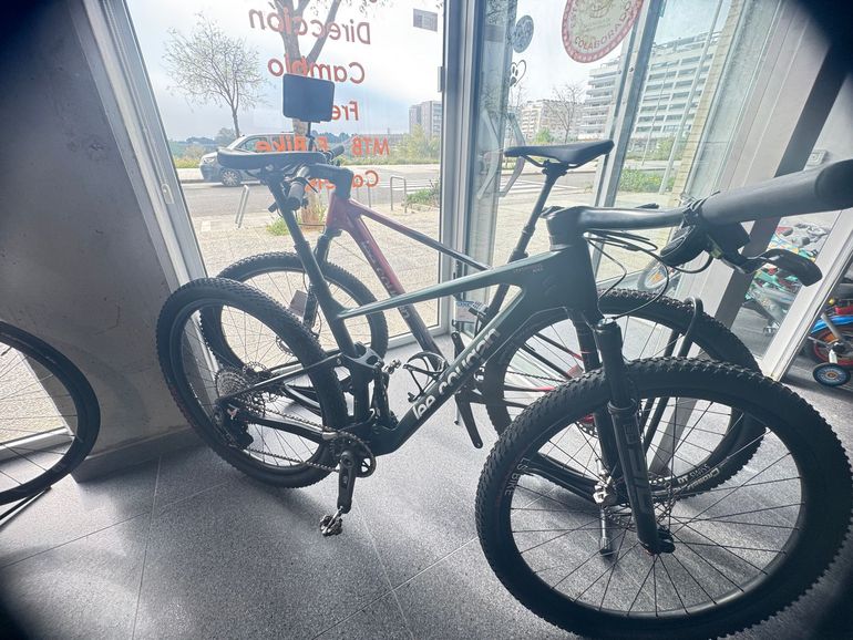 Brugt Lee Cougan Cross Fire SRAM GX Eagle AXS (T-Type) 2022 Mountainbike — billede 15 af 15