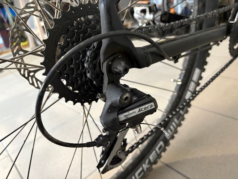 Used CUBE AIM, RACE 2022 2022 Mountainbike, Black, 27.5, 29 — image 6 of 6
