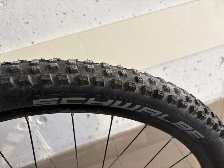 Used CUBE AIM, RACE 2022 2022 Mountainbike, Black, 27.5, 29 — image 2 of 6