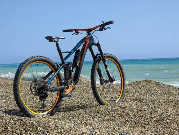 Used Radon Slide Carbon 160 9.0 HD 2017 Mountainbike, Black — image 13 of 18