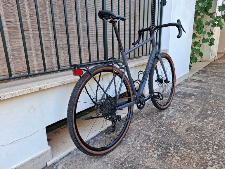 Used TRIBAN Grvl 520 2022 Road & Gravel, Light Gray — image 10 of 28