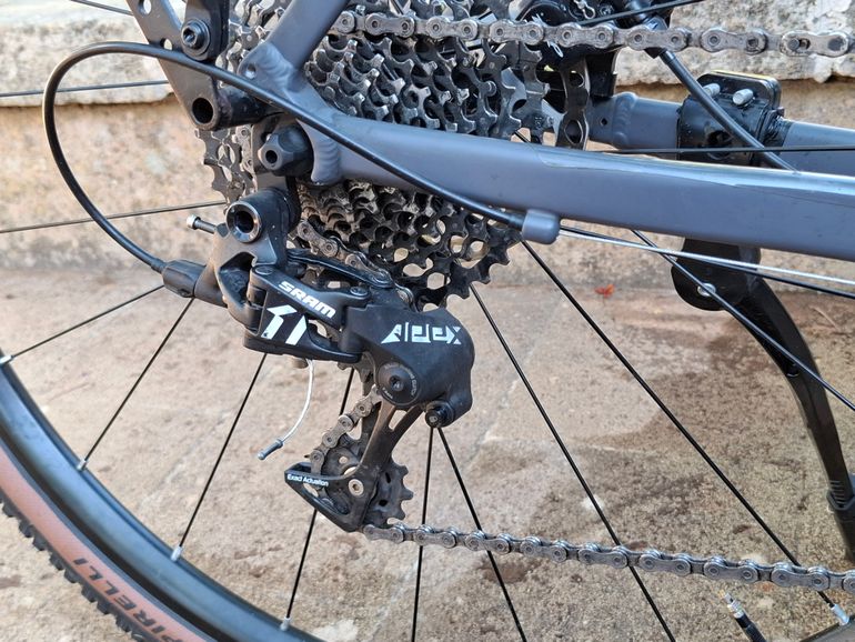 Used TRIBAN Grvl 520 2022 Road & Gravel, Light Gray — image 28 of 28