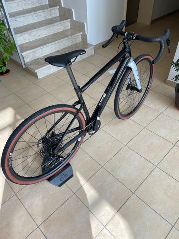Used BMC URS THREE 2024 2024 Road & Gravel, Black — image 3 of 5