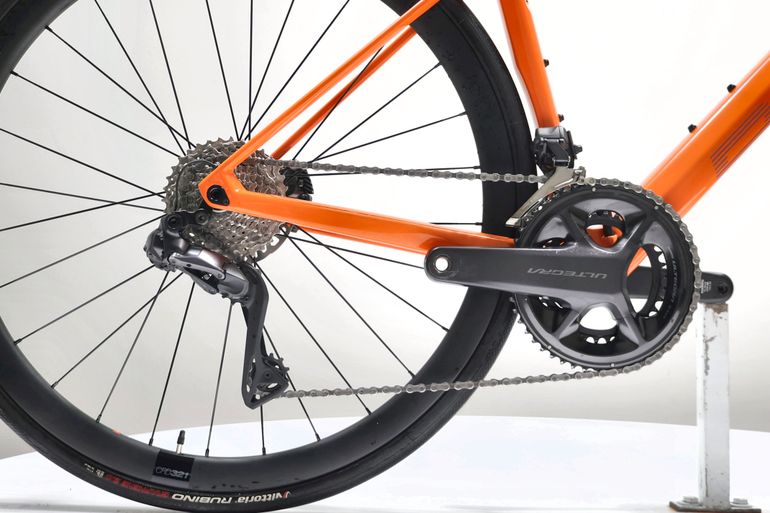 Used BMC Roadmachine One 2023 2023 Road & Gravel, Orange — image 2 of 5