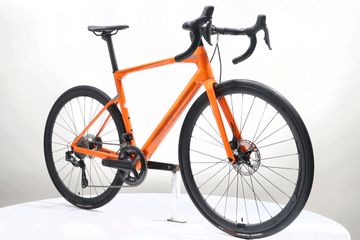 Used BMC Roadmachine One 2023 2023 Road & Gravel, Orange — image 4 of 5