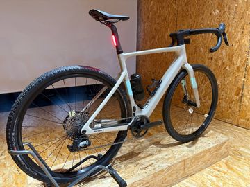 Tweedehands Scott Solace Sram Apex Etap AXS 2025 Road & Gravel — afbeelding 3 van 8