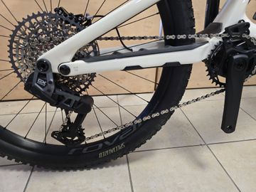 Brugt Specialized Expert Carbon 2023 2023 Mountainbike — billede 4 af 18