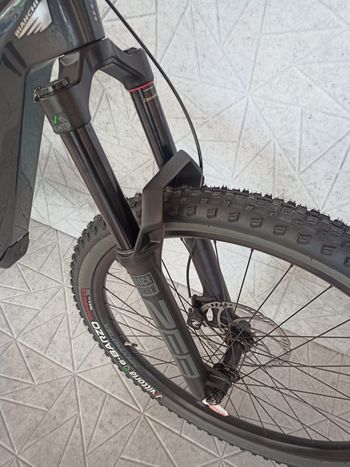 Used Bianchi e-Vertic FX-Type Pro NX/GX 2024 2024 Mountainbike, Black, 29 — image 8 of 10