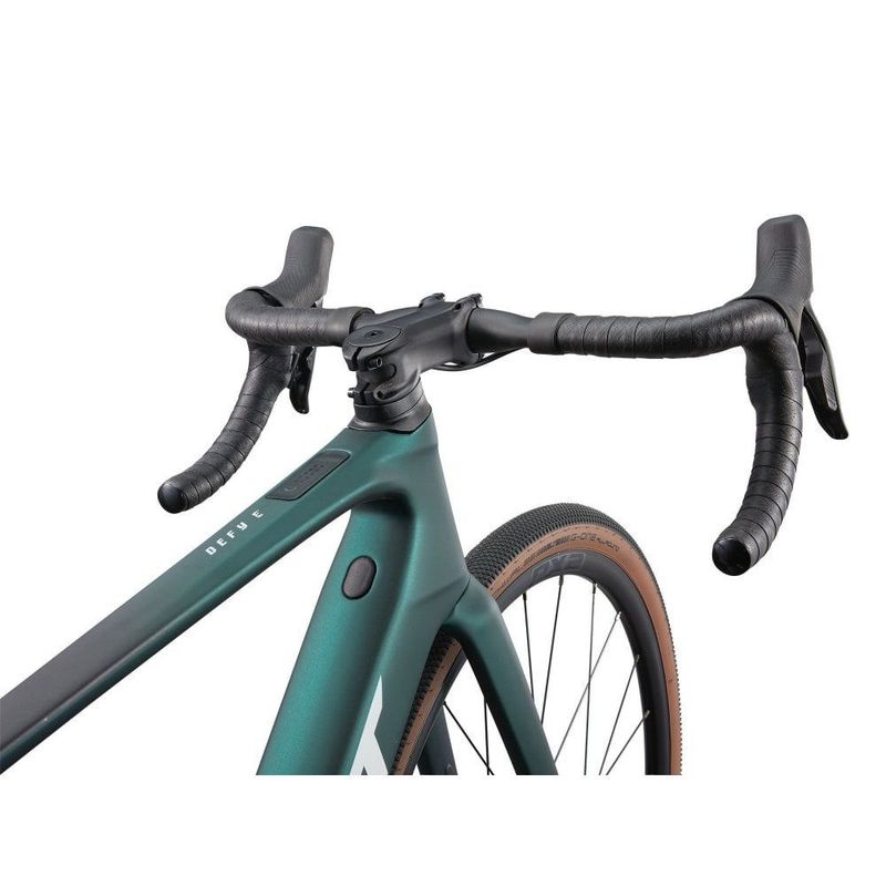 Used Giant Defy Advanced E+ Elite AR 2025 2025 Road & Gravel, Green — image 15 of 16