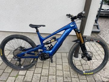 Brugt YT Industries Decoy CORE 5 MX 2024 2024 Mountainbike — billede 1 af 3
