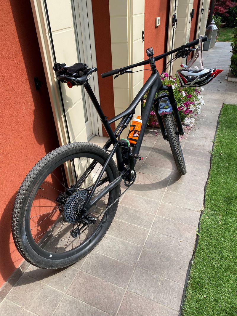 Gebrauchtes Specialized Men's Epic Pro 2020 2020 Mountainbike, Schwarz, 29 — Bild 3 von 3
