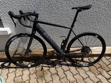 Used Canyon Endurace:ON 7.0 2022 2022 Road & Gravel, Black — image 9 of 10