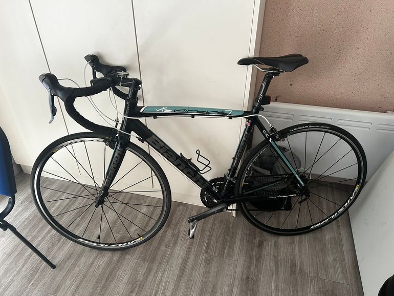 bianchi 2020 via nirone claris road bike NEW 7 8 speed Aluminum a road bike specifically designed for passionate riders and those looking to dip their toes into the world of sportive cycling Vélo Bianchi Via Nirone Claris