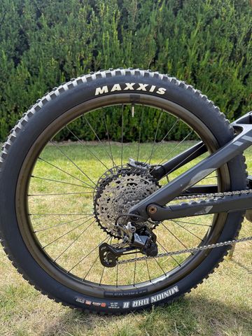 Gebrauchtes Canyon Spectral:ON CFR 2022 2022 Mountainbike, Schwarz, 29, 27.5 — Bild 4 von 7