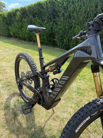 Gebrauchtes Canyon Spectral:ON CFR 2022 2022 Mountainbike, Schwarz, 29, 27.5 — Bild 3 von 7